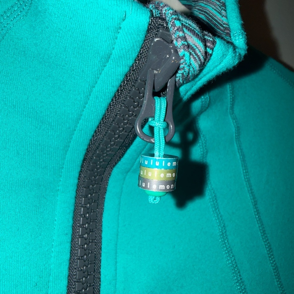 lululemon athletica Teal Utility Jacket - Picture 5 of 5